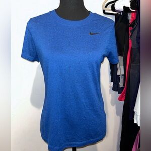 Nike Pro Woman’s dry fit, slim short sleeve top